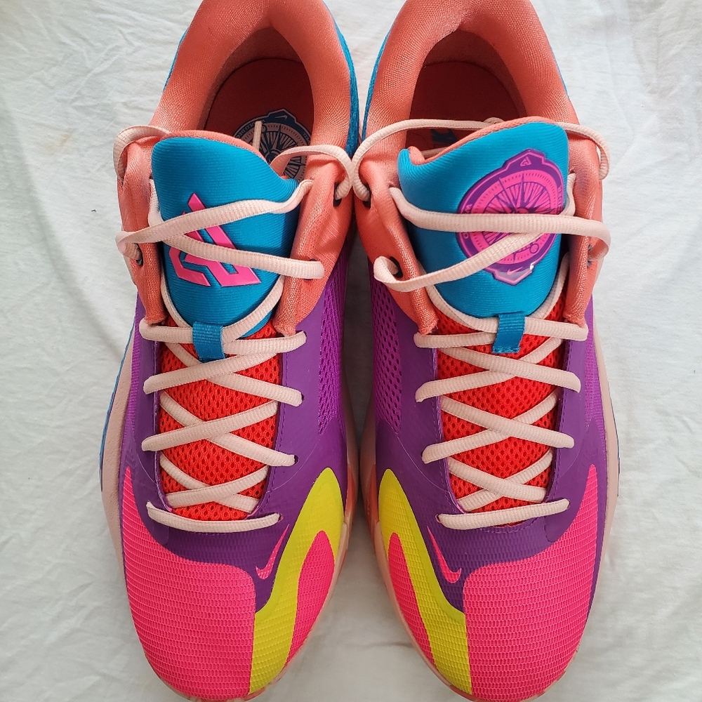 Nike Zoom Freak 4 Vivid Purple/Laser Blue - Picture 5 of 9